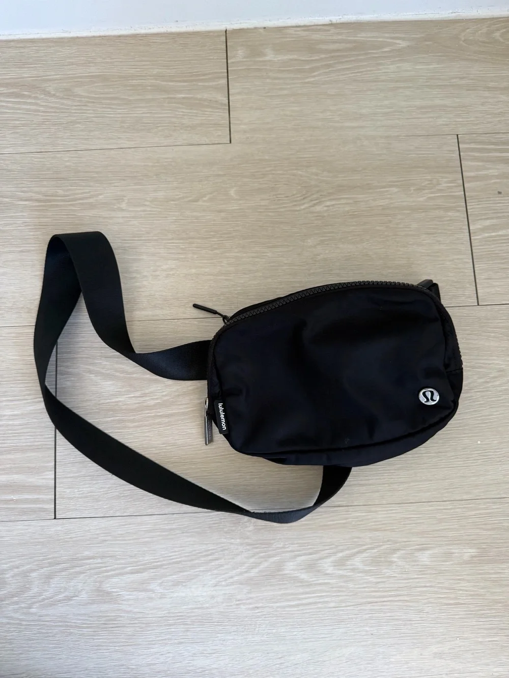 Lululemon Everywhere Belt-bag